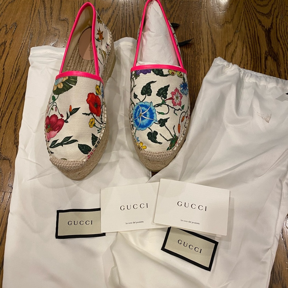 Gucci brand new size 38 limited edition wedge espadrille
